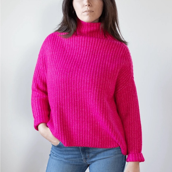 525 Margot oversized sweater NEVER WORN - Picture 2 of 9